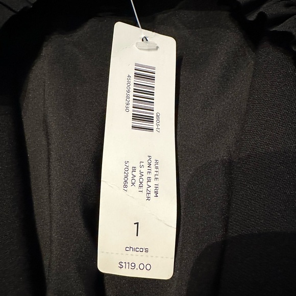 Chico’s Black Blazer - Picture 5 of 6
